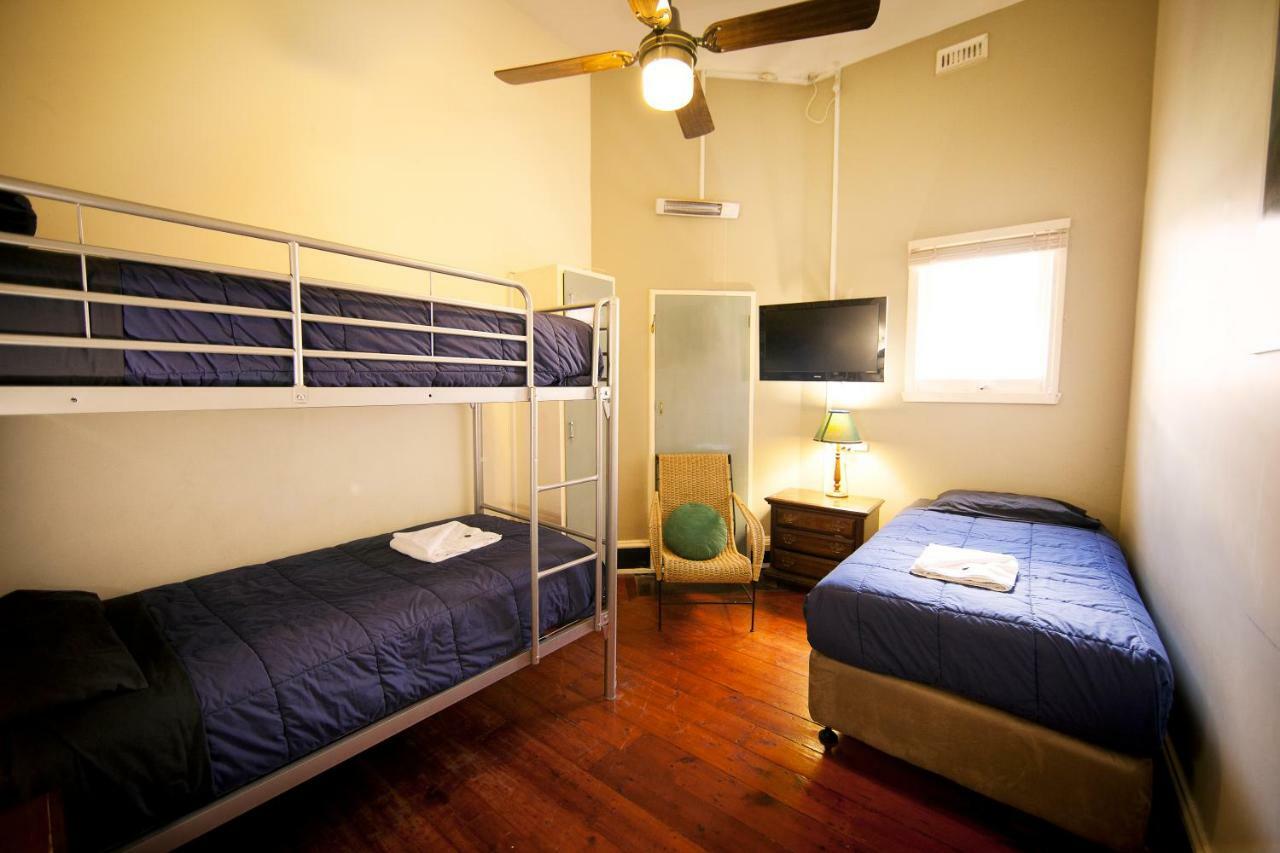 The Nunnery Accommodation Melbourne Exterior photo