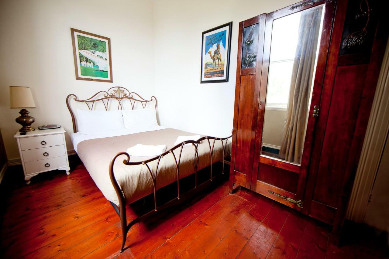 The Nunnery Accommodation Melbourne Exterior photo